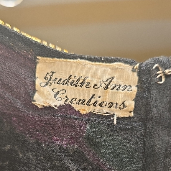 Judith Ann Silk Chic Black Sequin Dress with Floral Embellishments - Picture 2 of 16